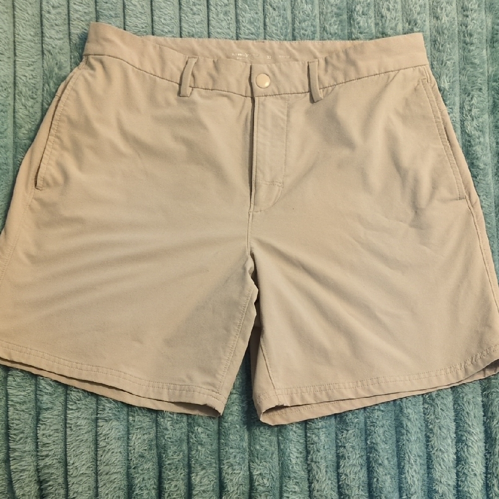 Old Navy Men's Tan Flat Front Shorts